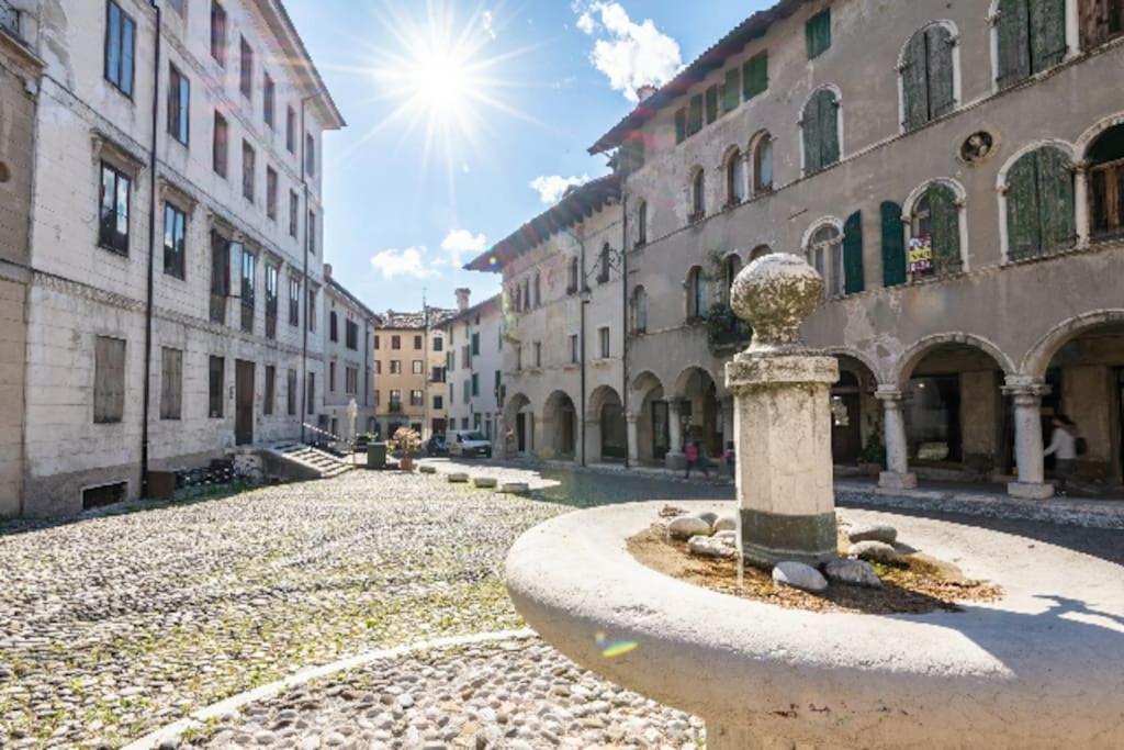 Loft Overlooking The Old Town . Feltre Buitenkant foto