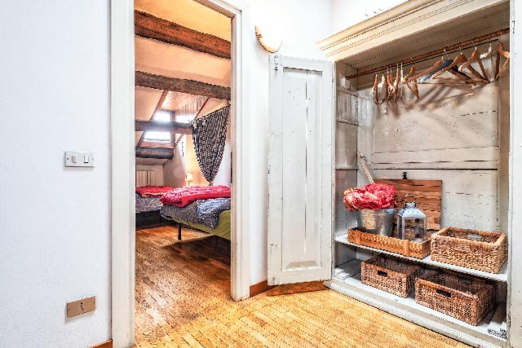 Loft Overlooking The Old Town . Feltre Buitenkant foto